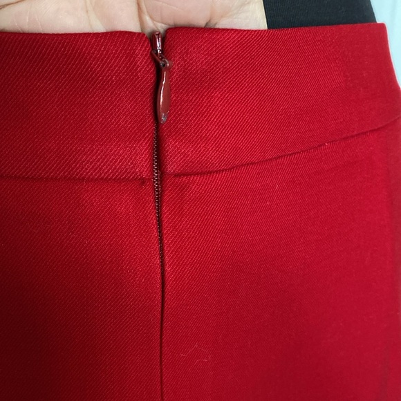 Escada cherry red wool blend mini skirt! Size 38 (6) USA - Picture 4 of 15
